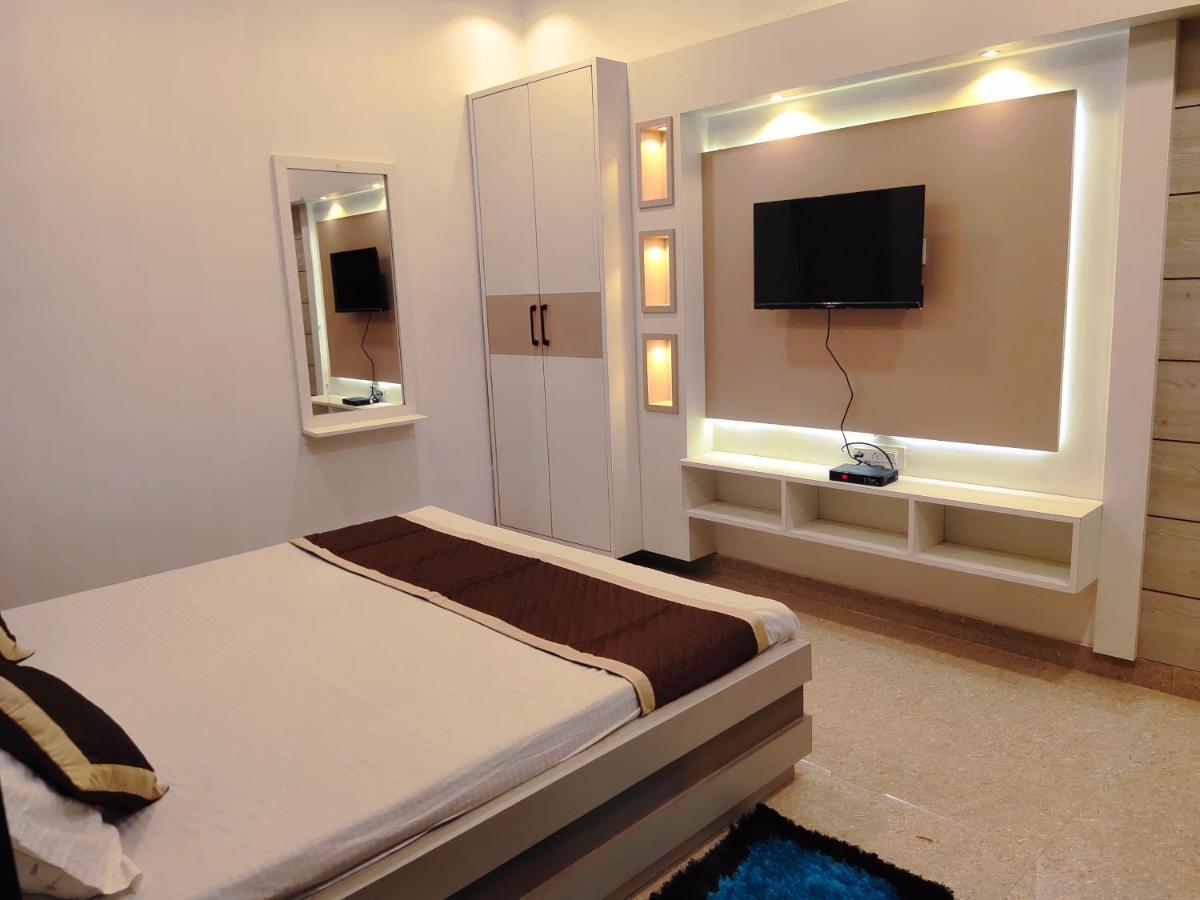 Hotel The Shree Jee Palace Mirzāpur 외부 사진