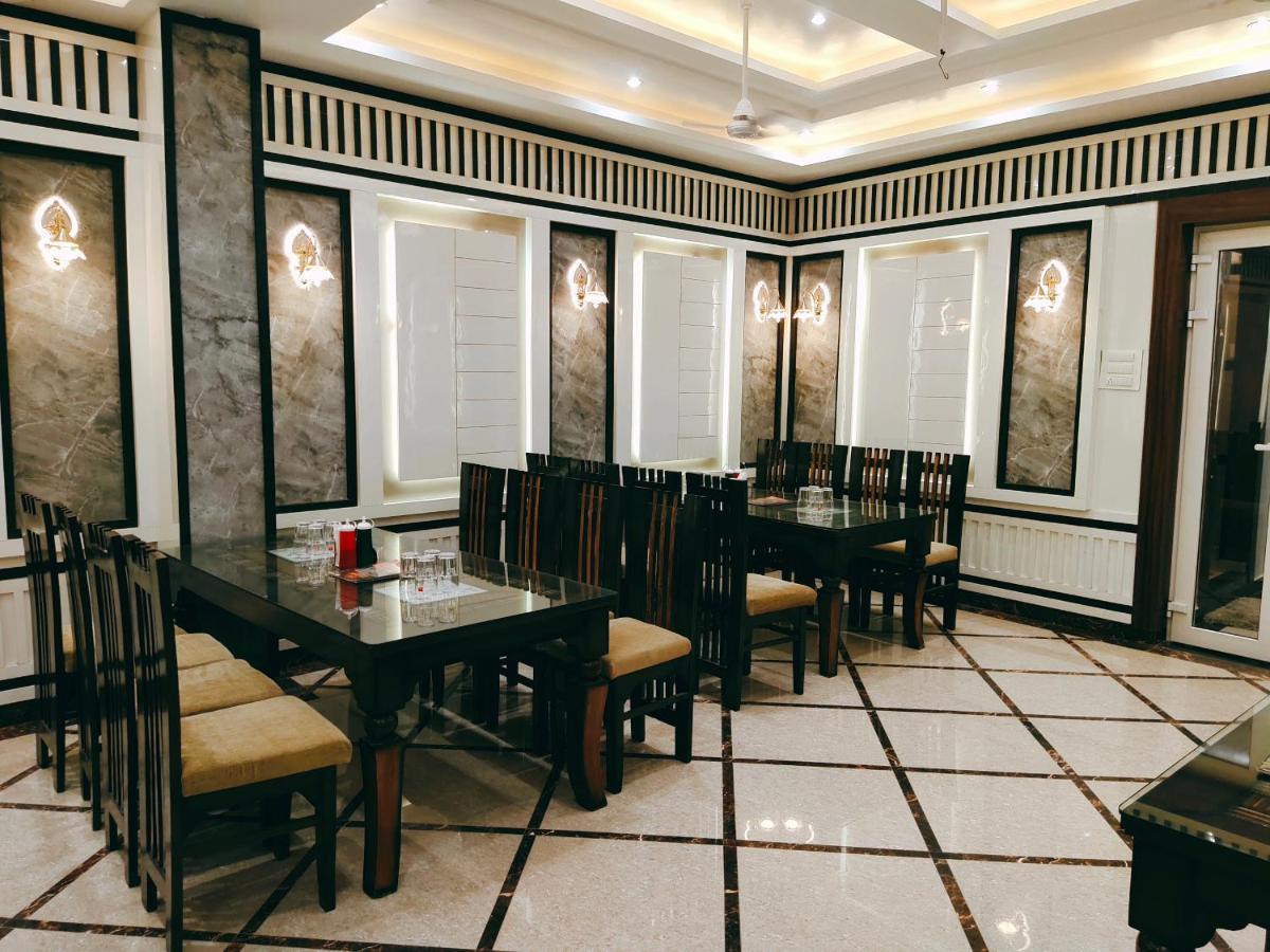 Hotel The Shree Jee Palace Mirzāpur 외부 사진